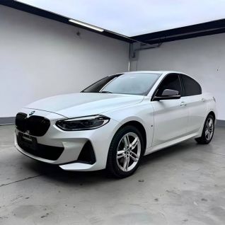 BMW 120i 2021